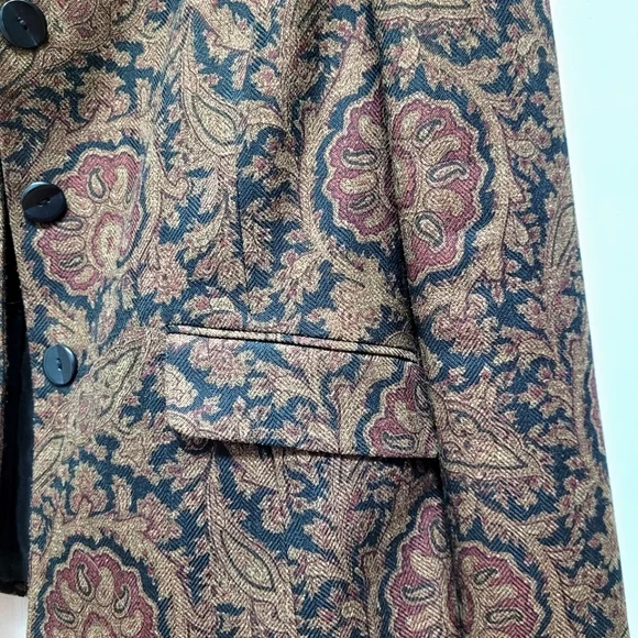Evan Picone Brocade Blazer - Picture 2 of 6